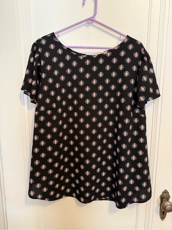 LOFT Tops - LOFT Plus Black & Pink Short Sleeve Top